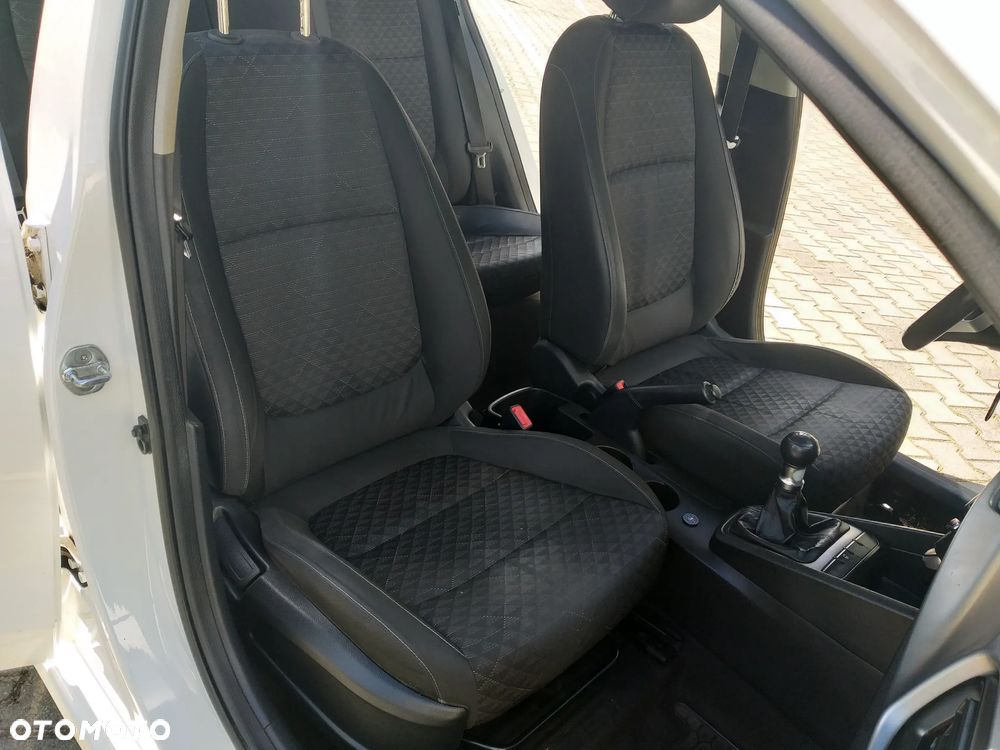Kia Rio 1.2 M - 19