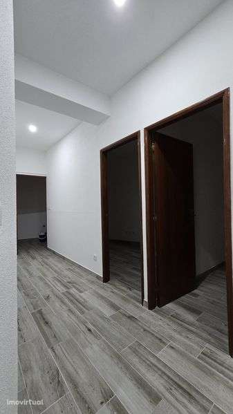 Arrenda-se loja em Vila das Aves - Grande imagem: 4/8