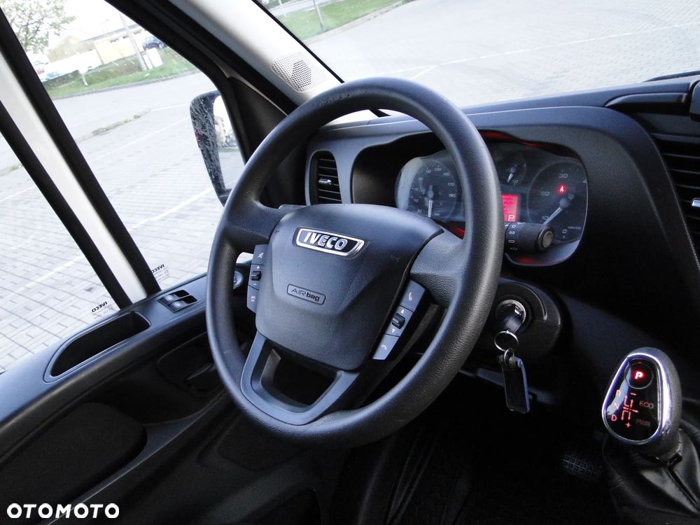 Iveco Daily 35S16 - 17