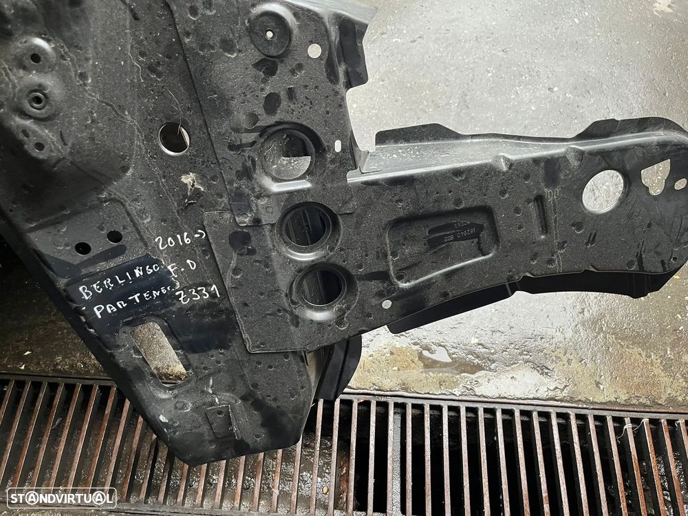 Partner Berlingo - CHAPA CHASSI PORTA FRENTE DIREITA - Z331 - 3