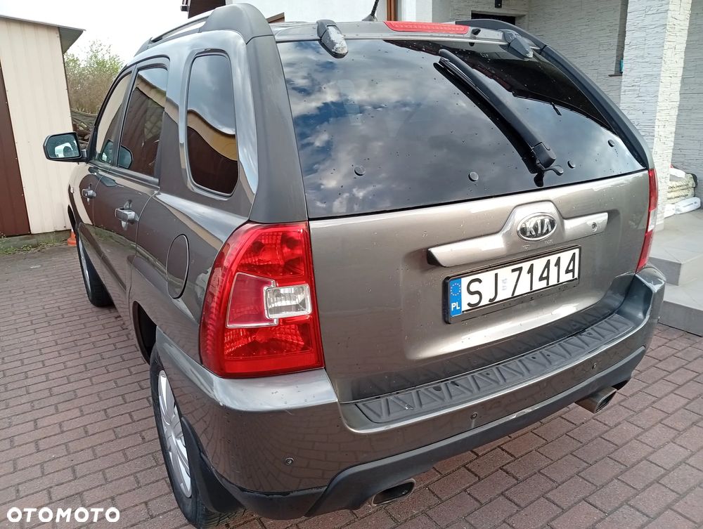 Kia Sportage 2.0 Tour - 13