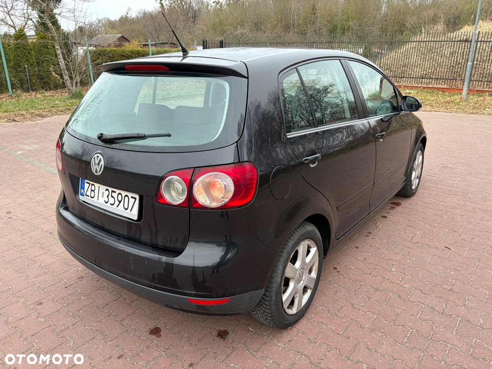 Volkswagen Golf 1.6 Comfortline - 4