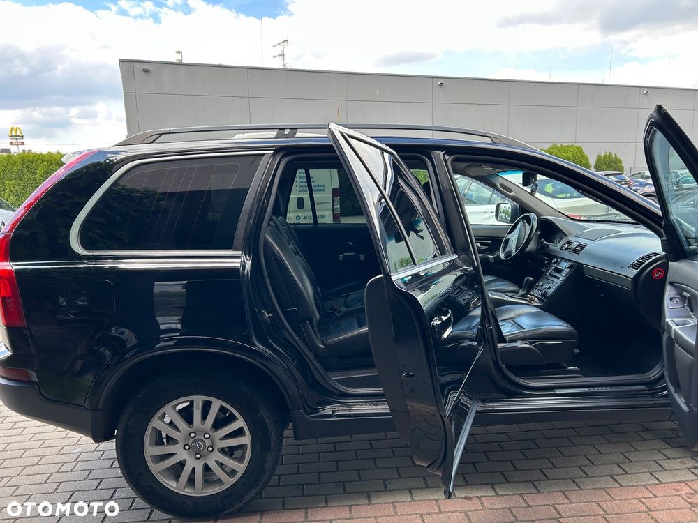 Volvo XC 90 D5 AWD Momentum - 10