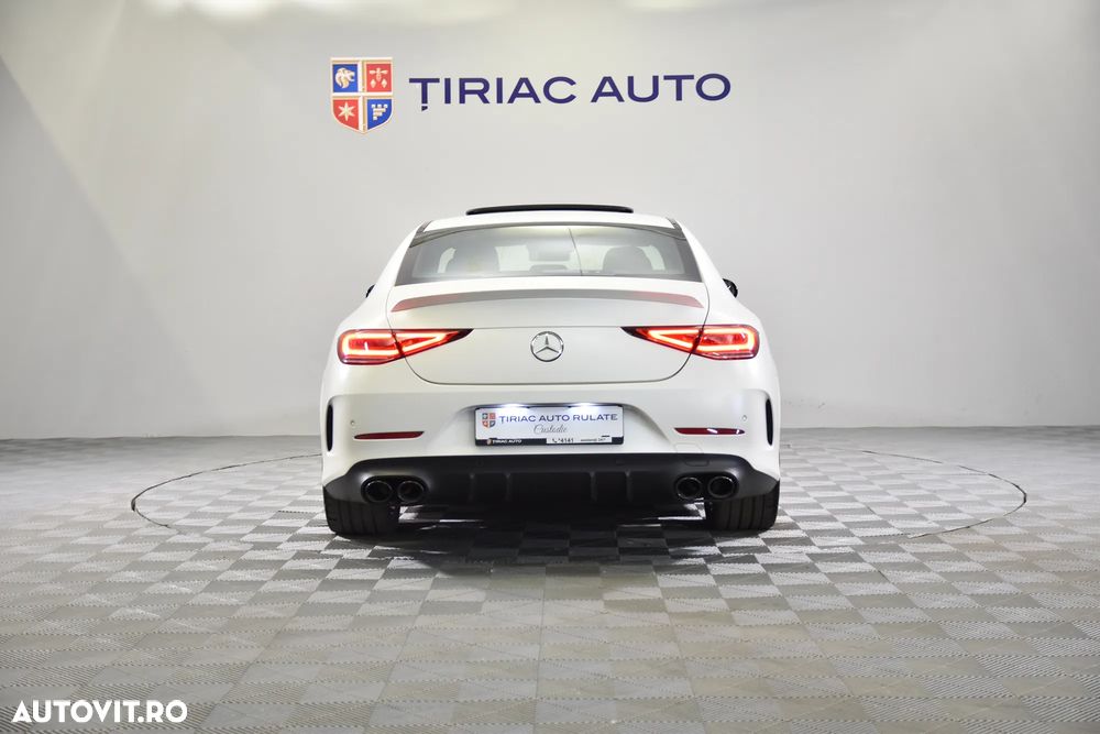 Mercedes-Benz CLS - 4