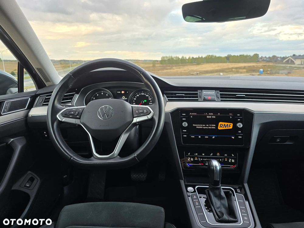 Volkswagen Passat 2.0 TSI Elegance DSG - 21