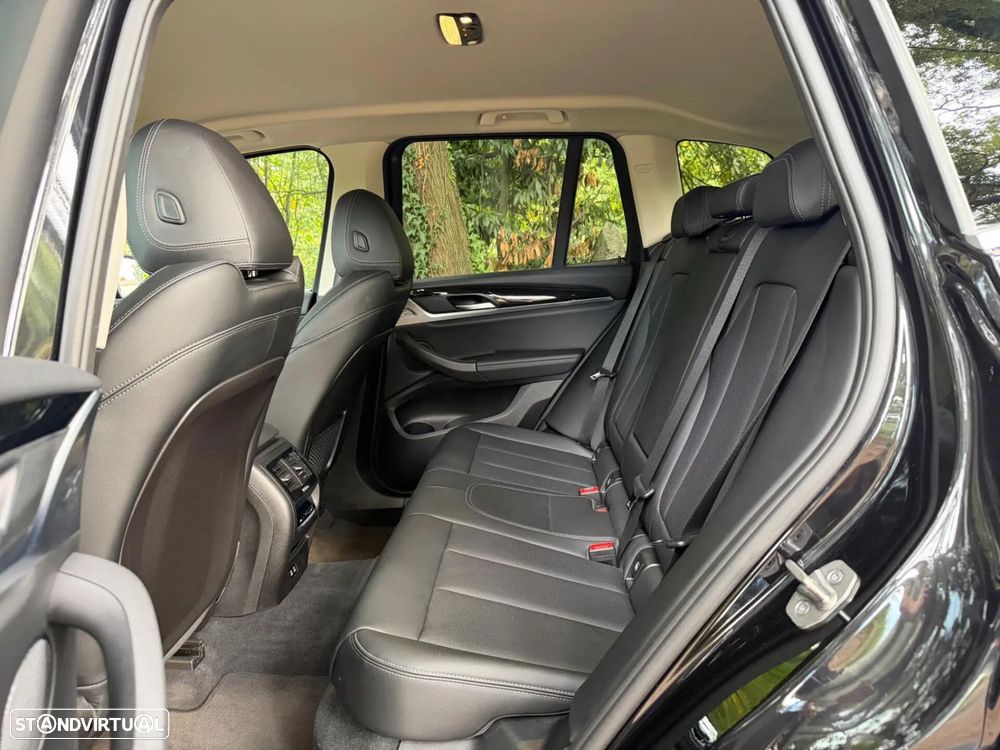 BMW X3 30 e xDrive - 24