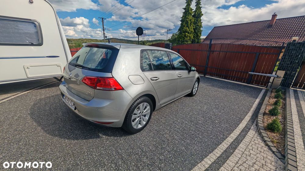 Volkswagen Golf 1.2 TSI Comfortline - 3