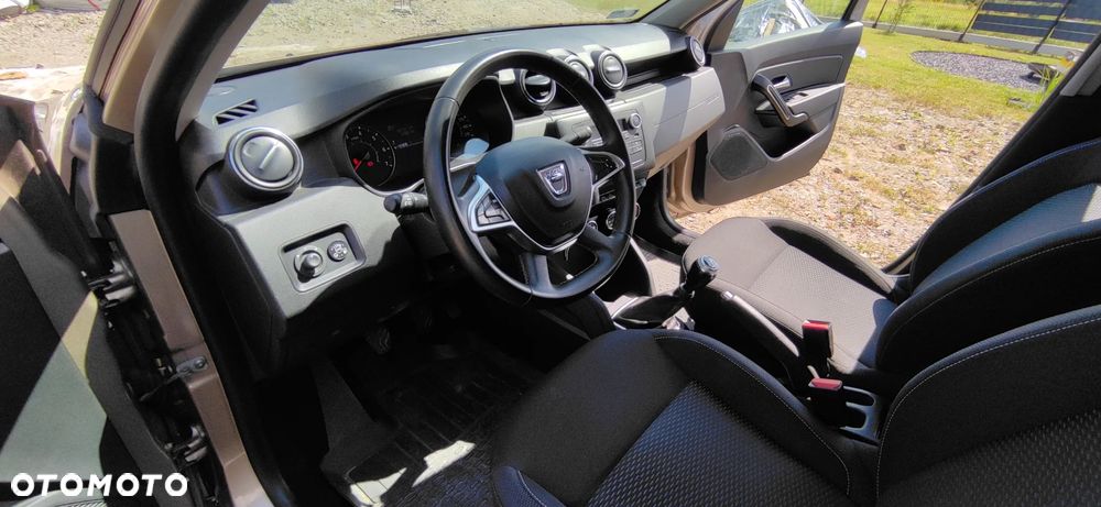 Dacia Duster 1.6 SCe Access S&S - 13