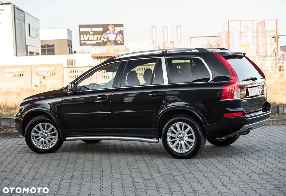 Volvo XC 90 D5 Executive - 10