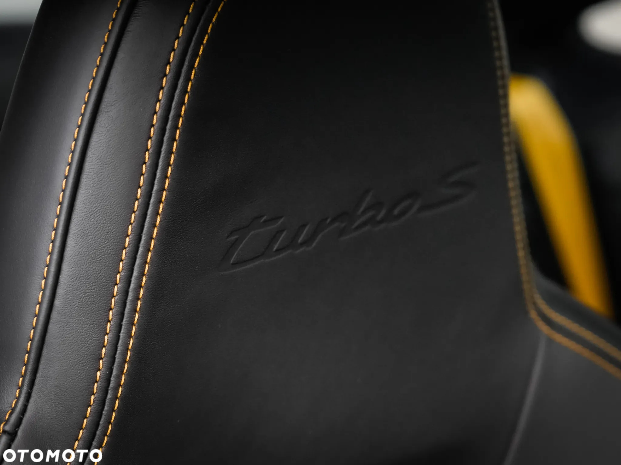 Porsche 911 Turbo S - 28