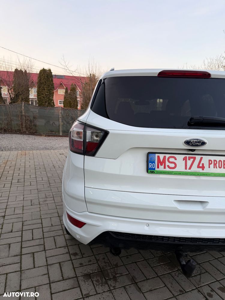 Ford Kuga 2.0 TDCi 4x4 Aut. ST-Line - 23