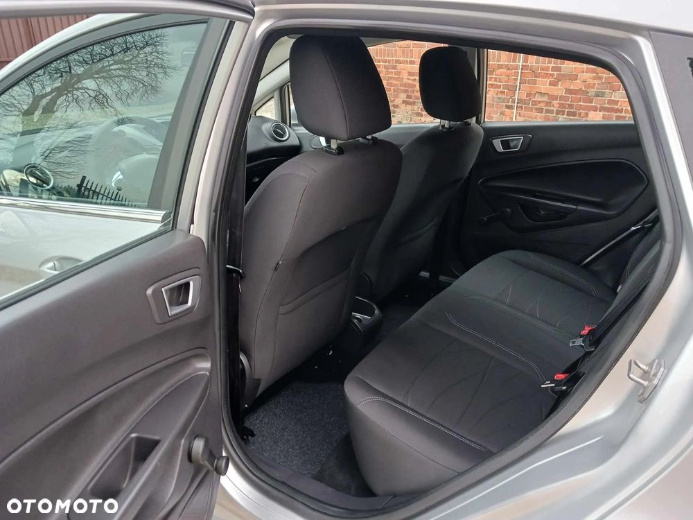 Ford Fiesta 1.6 TDCi DPF Gold X - 10