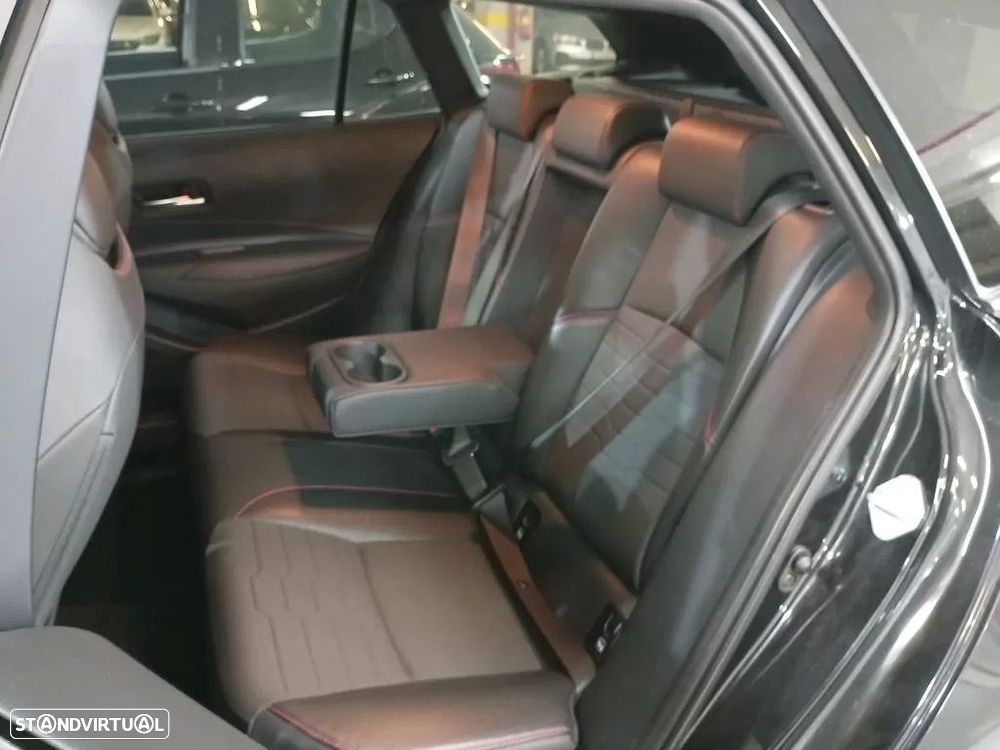 Toyota Corolla Touring Sports 1.8 Hybrid Exclusive - 4