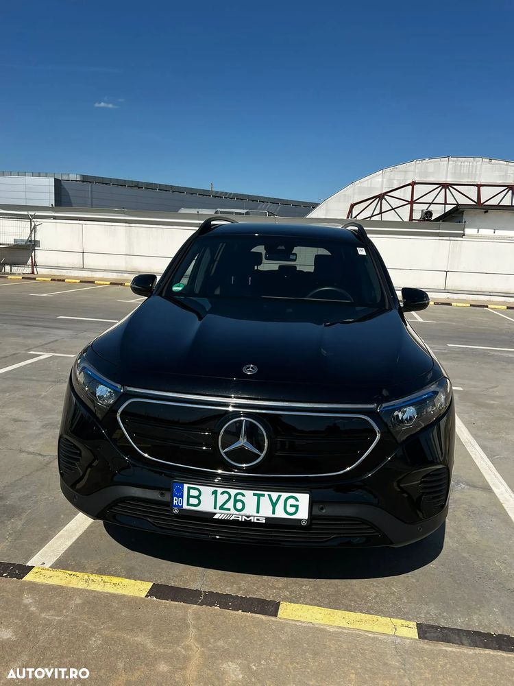 Mercedes-Benz EQB - 2