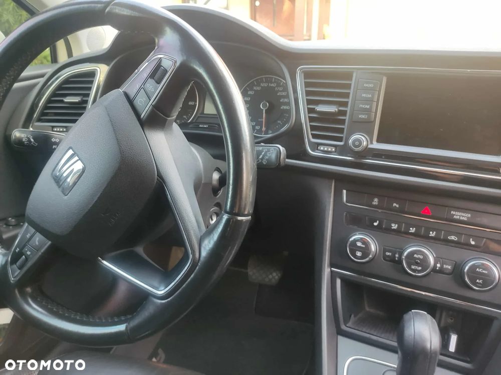 Seat Leon 2.0 TDI DPF DSG Style - 18