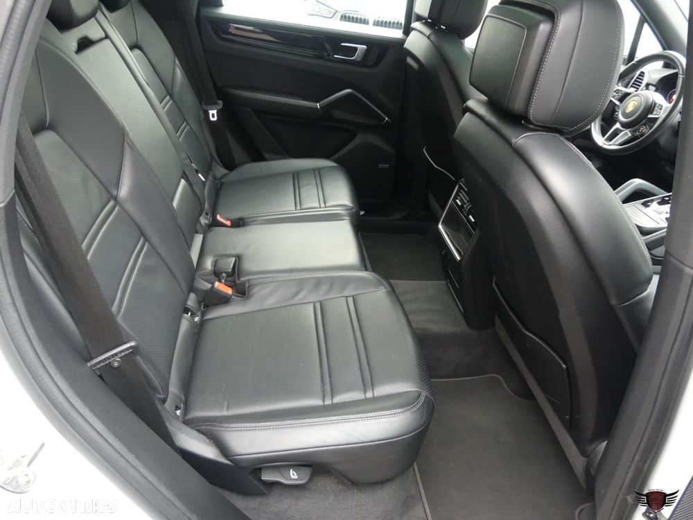 Porsche Cayenne E-Hybrid Tiptronic S - 30