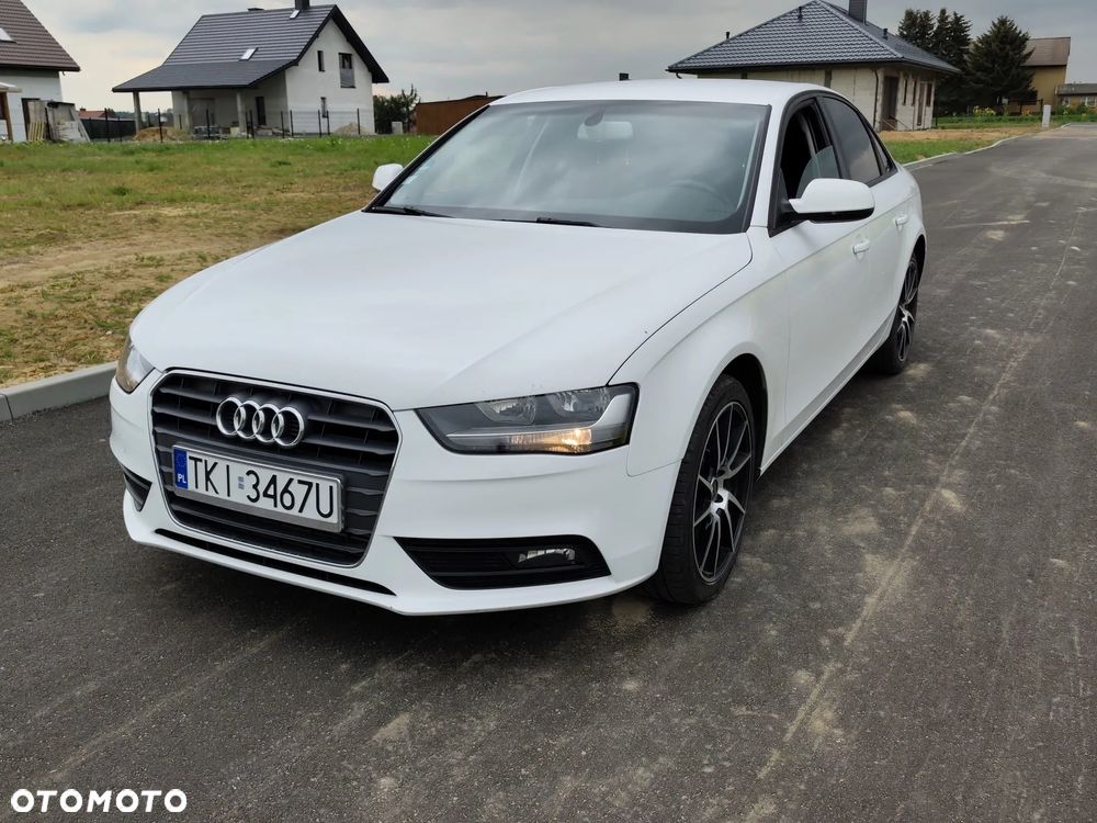 Audi A4 Limousine 2.0 TDI DPF Ambiente - 9