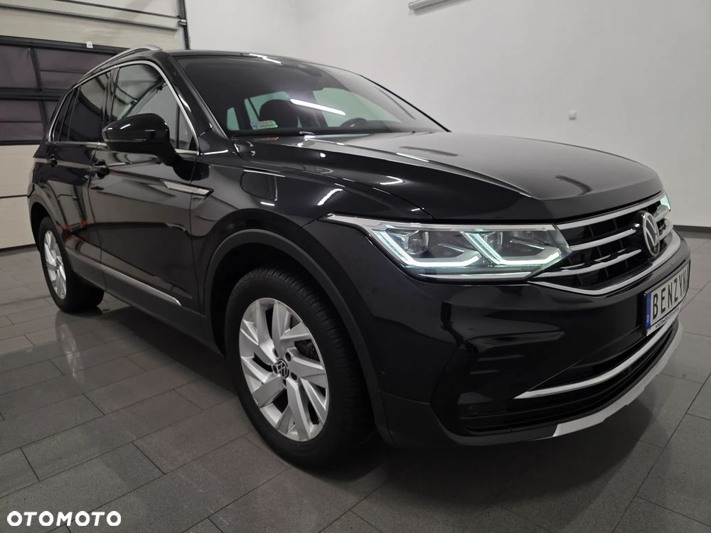 Volkswagen Tiguan 2.0 TSI 4Mot Elegance DSG - 2