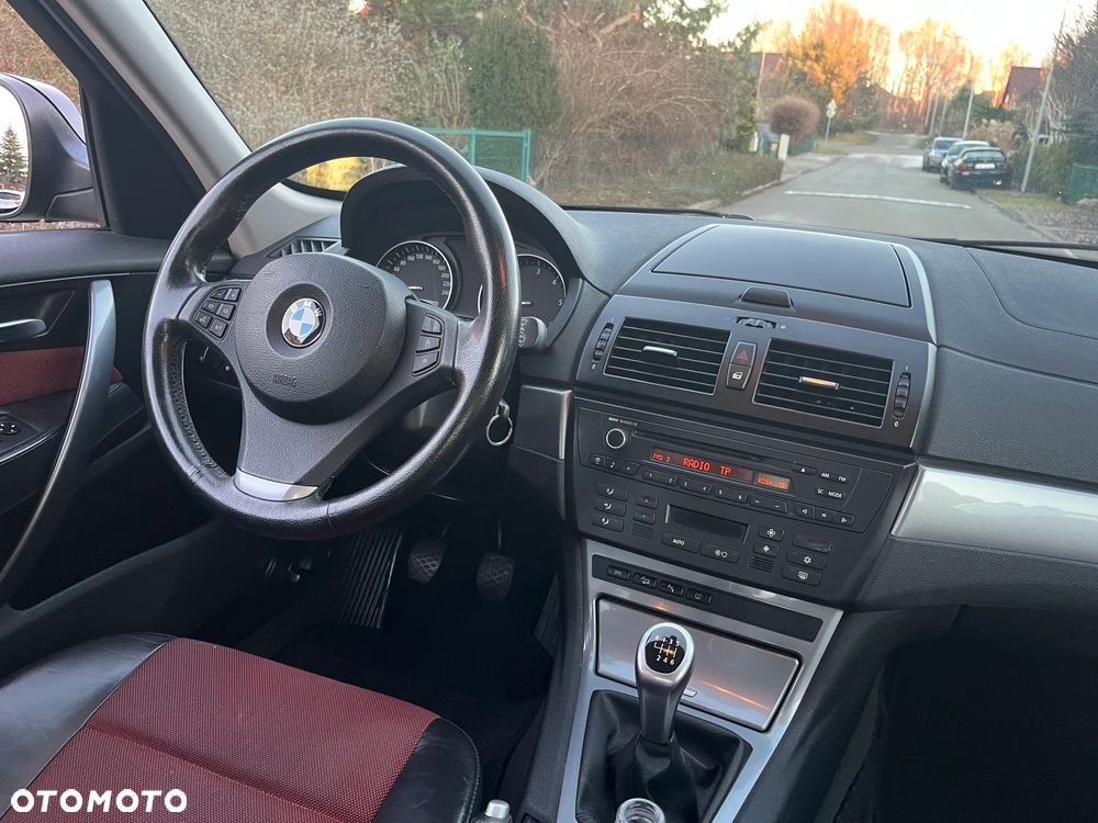 BMW X3 xDrive18d - 6