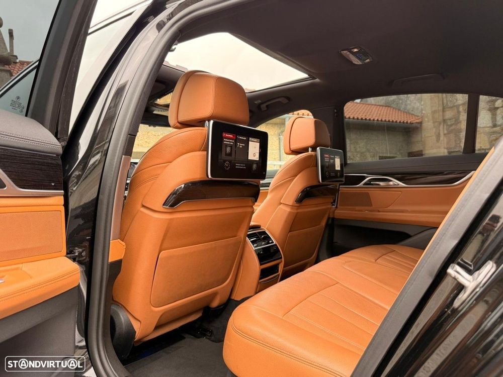 BMW 730 d Pack M Auto - 10