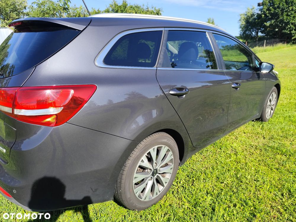 Kia Ceed - 3