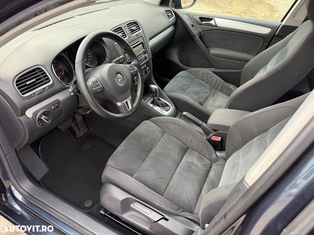 Volkswagen Golf 1.6 TDI BlueMotion Technology DSG Comfortline - 8