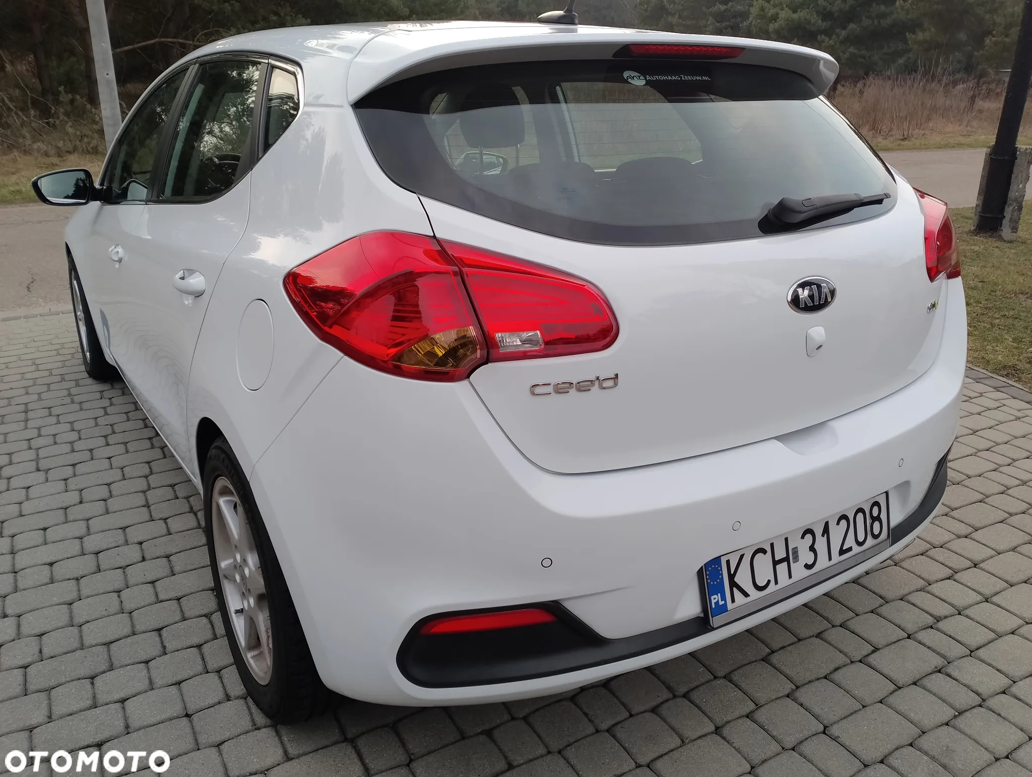Kia Ceed 1.6 GDI Edition 7 - 9