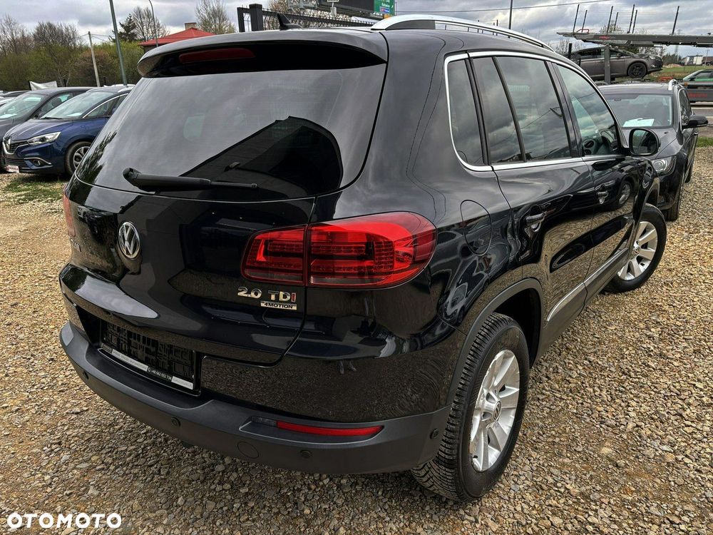 Volkswagen Tiguan 2.0 TDI DPF 4Motion BlueMotion Technology DSG Exclusive - 3