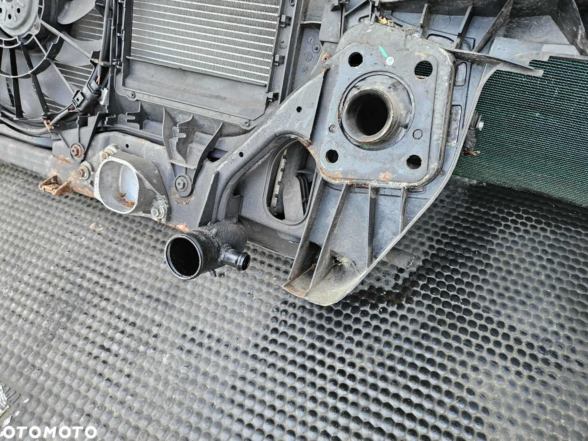 Pas Przedni 8E0805594E Wzmocnienie Czołowe Belka Zderzaka Chłodnice Wentylator 2.0 TDI 140KM AUDI A4 B7 - 28