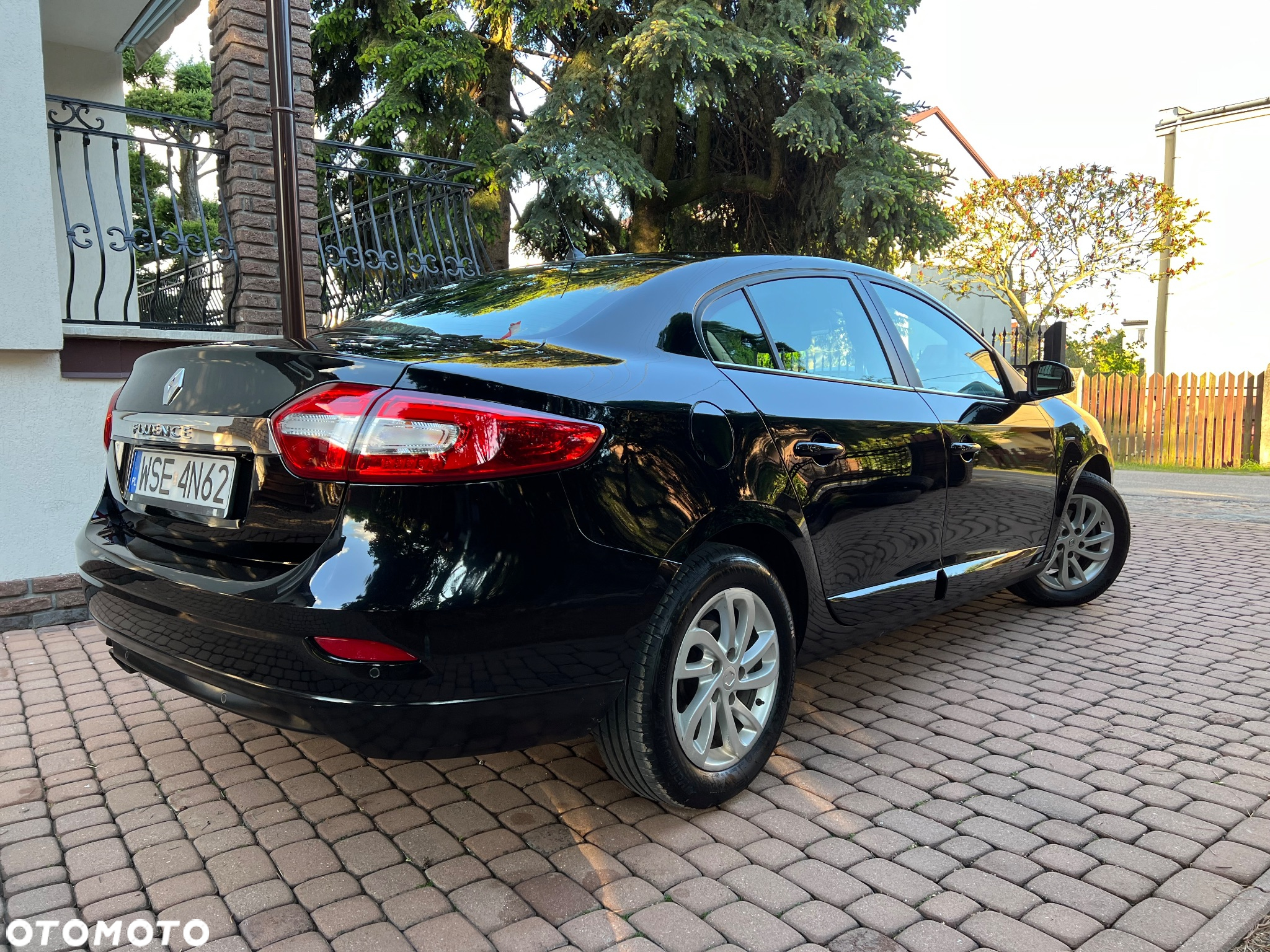 Renault Fluence 1.6 16V Limited - 10