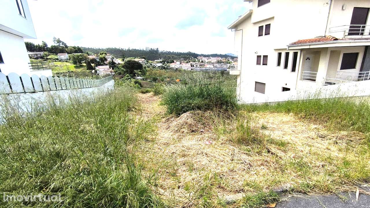 Terrenos para Prédios e Moradias de 4 frentes, em Seixo - Fânzeres - Grande imagem: 5/8