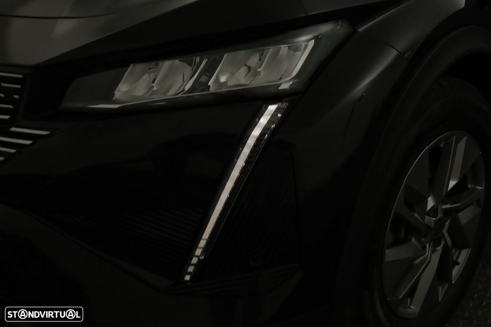 Peugeot 408 1.2 PureTech Allure EAT8 - 6