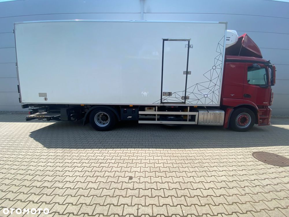 Mercedes-Benz ACTROS 1843 CHŁODNIA / WINDA 1,5T - 9