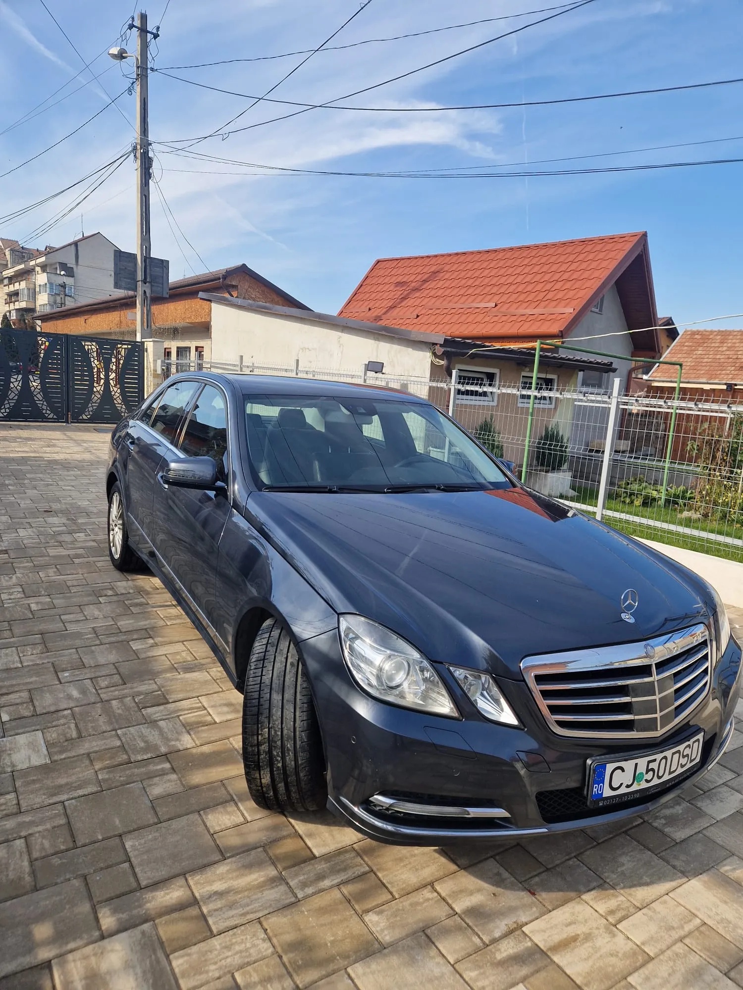 Mercedes-Benz E 220 CDI DPF BlueEFFICIENCY Automatik - 5