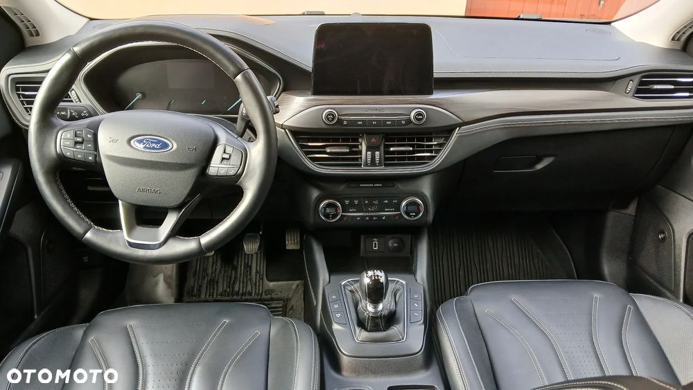 Ford Focus 2.0 EcoBlue Vignale - 23