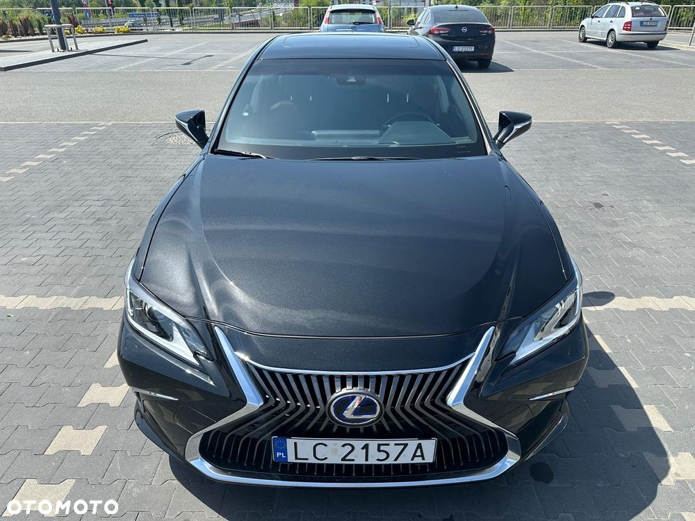 Lexus ES 300h Business Line - 2