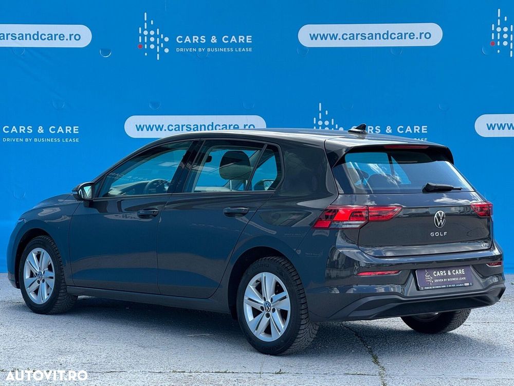 VOLKSWAGEN Golf 2023 — imagine 3