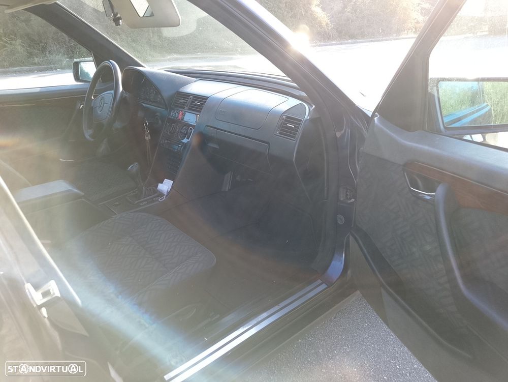 Mercedes-Benz C 220 - 5