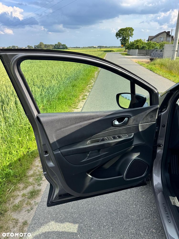 Renault Captur - 10