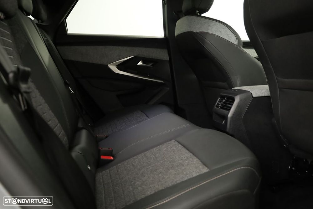 Peugeot 3008 1.2 Hybrid Allure e-DCS6 - 20