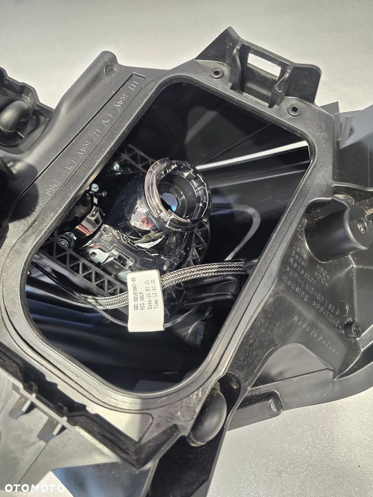 OPEL ZAFIRA D LIFE / VIVARO C / CITROEN JUMPY 19- PRAWA LAMPA PRZEDNIA PRZÓD XENON , NR 9832836480-00 / 9832836480 , NR AUKCJI LPP253 - 25