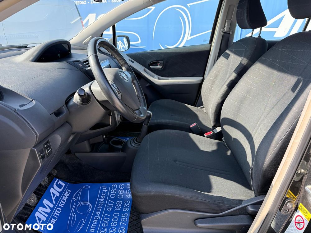 Toyota Yaris 1.3 Luna - 13