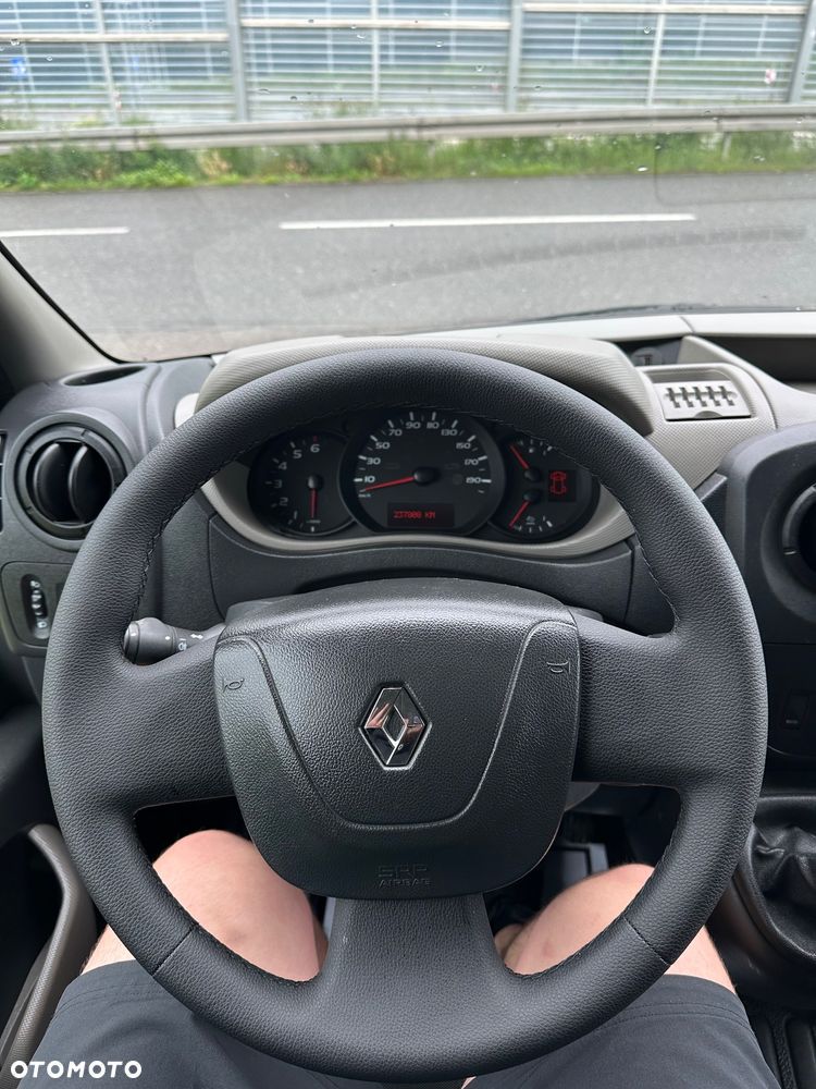 Renault Master - 11