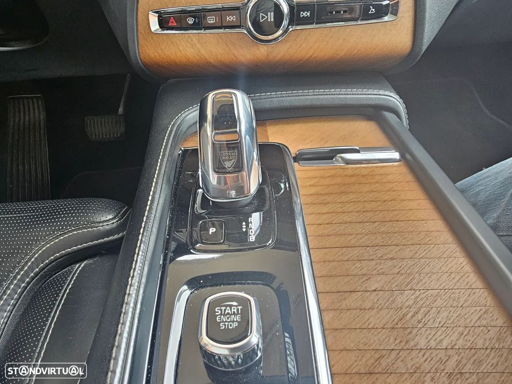 Volvo XC 90 T8 AWD Twin Engine Geartronic Inscription - 10