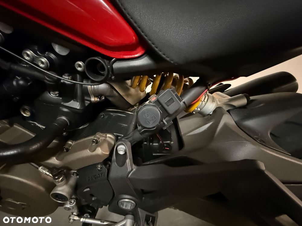 Ducati Monster - 20