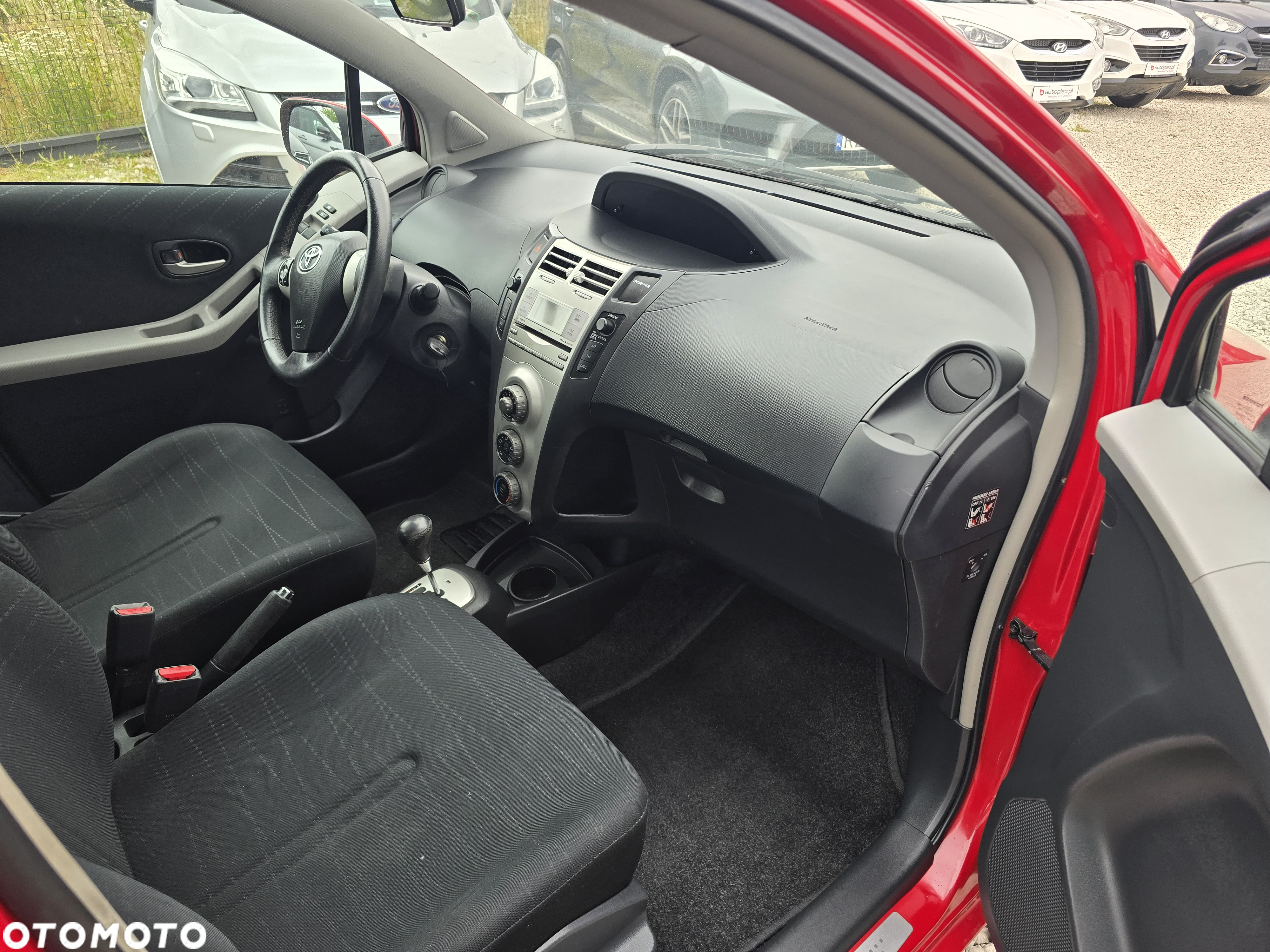 Toyota Yaris 1.3 VVT-i Multi Mode Sol - 16
