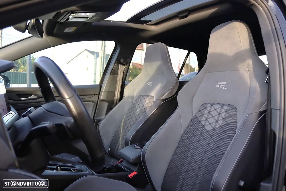 VW Golf 1.5 eTSI R-Line DSG - 18