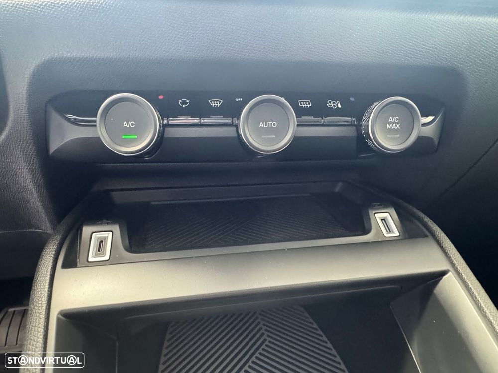 Citroën C4 1.5 BlueHDi Plus EAT8 - 13