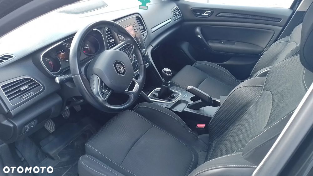 Renault Megane 1.2 Energy TCe Zen - 7