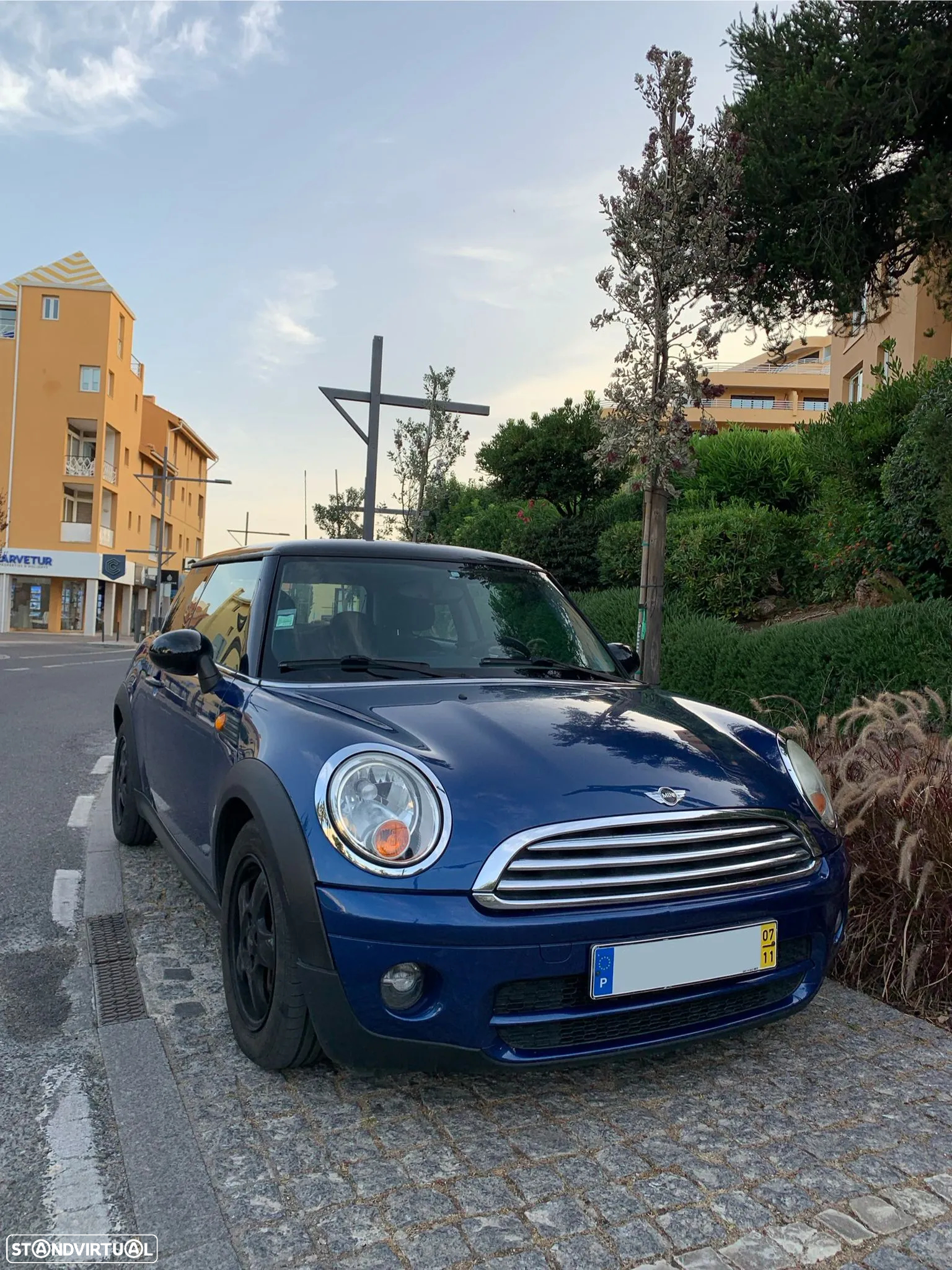 MINI 3 Portas Cooper D - 3